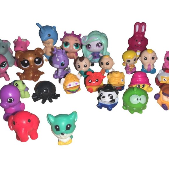 Small Mini Doll and Animal Toy Lot - Picture 7 of 9